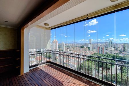 Apartamento à venda com 315m², 4 quartos e 4 vagasVaranda da Sala