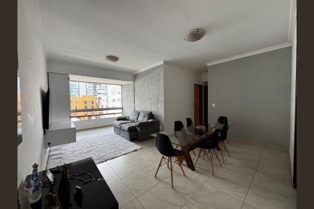 Apartamento à venda com 94m², 3 quartos e 2 vagassala