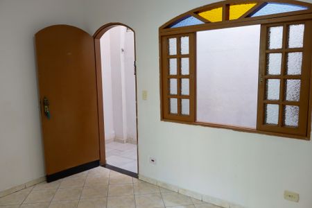 Casa para alugar com 55m², 1 quarto e 1 vaga Casa para alugar com 55m², 1 quarto e 1 vagasala