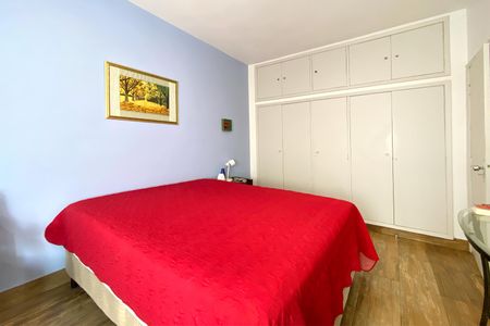 Apartamento à venda com 160m², 4 quartos e 1 vagaSuite 1