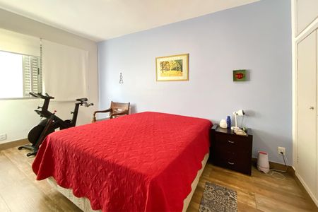 Apartamento à venda com 160m², 4 quartos e 1 vagaSuite 1