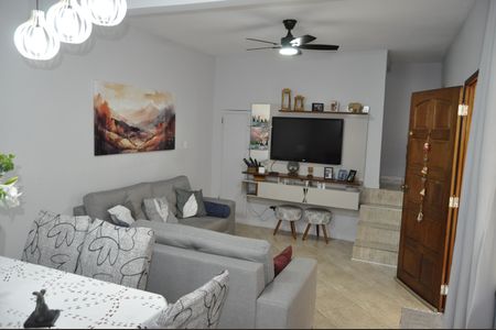 Casa à venda com 4 quartos, 170m² em Todos Os Santos, Rio de Janeiro