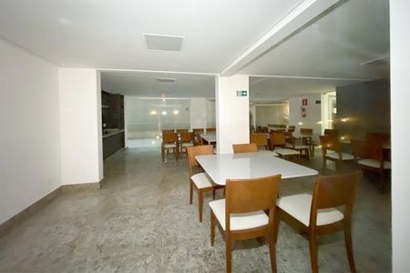 Apartamento à venda com 85m², 3 quartos e 2 vagasÁrea comum - Salão de festas