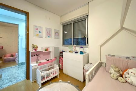 Apartamento à venda com 85m², 3 quartos e 2 vagasSemisuite 1