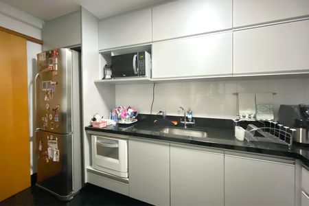 Apartamento à venda com 85m², 3 quartos e 2 vagasCozinha