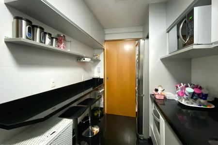 Apartamento à venda com 85m², 3 quartos e 2 vagasCozinha
