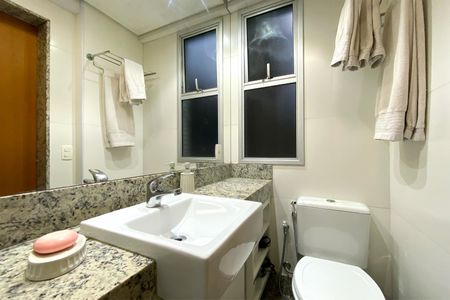 Apartamento à venda com 85m², 3 quartos e 2 vagasBanheiro da Suíte 1