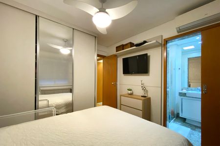 Apartamento à venda com 85m², 3 quartos e 2 vagasSuite 1