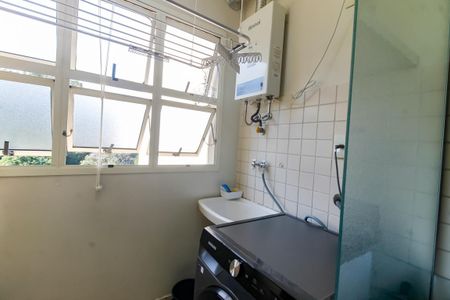 Apartamento à venda com 75m², 3 quartos e 1 vagaÁrea de Serviço