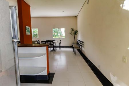 Apartamento à venda com 75m², 3 quartos e 1 vagaÁrea comum - Salão de festas