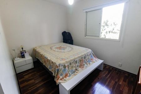 Apartamento à venda com 75m², 3 quartos e 1 vagaQuarto 2