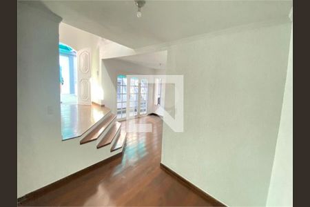 Casa para alugar com 373m², 3 quartos e 4 vagas