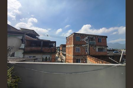 Casa à venda com 64m², 3 quartos e 1 vaga Casa à venda com 64m², 3 quartos e 1 vagaTerraço