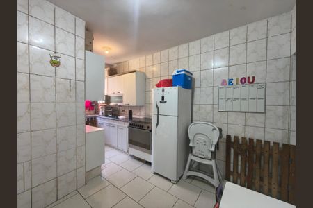Casa à venda com 64m², 3 quartos e 1 vaga Casa à venda com 64m², 3 quartos e 1 vagaCozinha