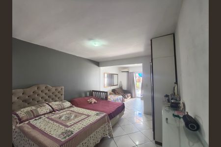 Casa à venda com 64m², 3 quartos e 1 vaga Casa à venda com 64m², 3 quartos e 1 vagaSala