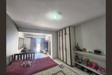 Casa à venda com 64m², 3 quartos e 1 vaga Casa à venda com 64m², 3 quartos e 1 vagaSala