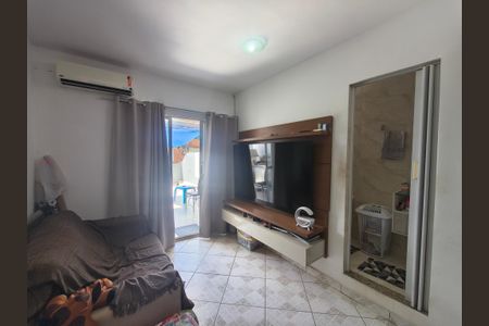 Casa à venda com 64m², 3 quartos e 1 vaga Casa à venda com 64m², 3 quartos e 1 vagaSala