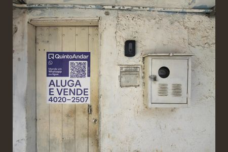 Casa à venda com 64m², 3 quartos e 1 vaga Casa à venda com 64m², 3 quartos e 1 vagaFachada