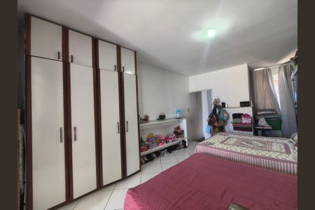Casa à venda com 64m², 3 quartos e 1 vaga Casa à venda com 64m², 3 quartos e 1 vagaSala