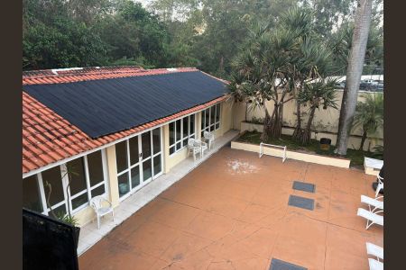 Casa de condomínio à venda com 225m², 3 quartos e 2 vagas