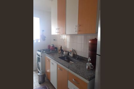 Apartamento à venda com 60m², 2 quartos e 1 vagaCozinha