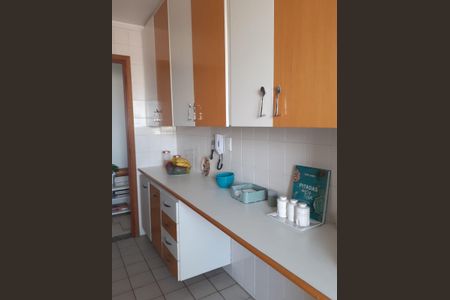 Apartamento à venda com 60m², 2 quartos e 1 vagaCozinha