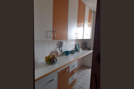 Apartamento à venda com 60m², 2 quartos e 1 vagaCozinha