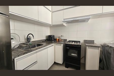 Apartamento à venda com 47m², 2 quartos e 1 vagaFoto 02