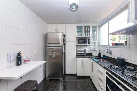 Apartamento à venda com 197m², 4 quartos e 2 vagasFoto 40