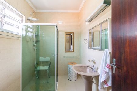 Casa para alugar com 300m², 3 quartos e 3 vagas Casa para alugar com 300m², 3 quartos e 3 vagasBanheiro