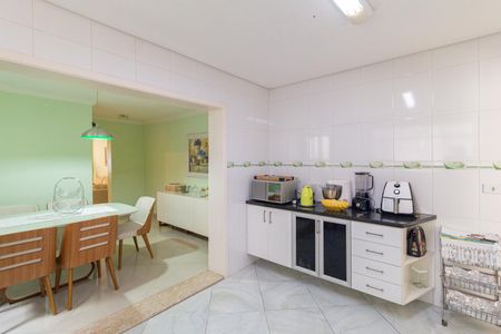 Casa para alugar com 300m², 3 quartos e 3 vagas Casa para alugar com 300m², 3 quartos e 3 vagasCozinha