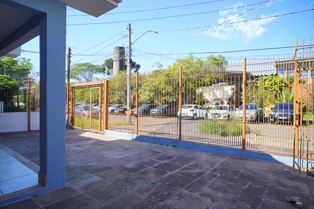 Casa para alugar com 82m², 3 quartos e 4 vagas Casa para alugar com 82m², 3 quartos e 4 vagasPátio