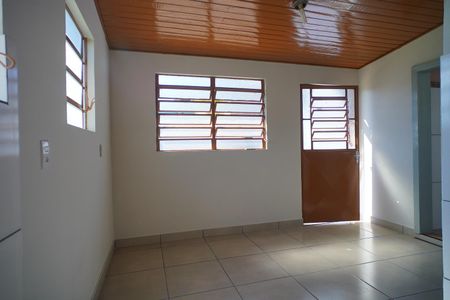 Casa para alugar com 82m², 3 quartos e 4 vagas Casa para alugar com 82m², 3 quartos e 4 vagasCozinha