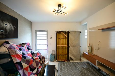 Casa para alugar com 60m², 2 quartos e 1 vagaSala