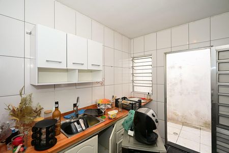 Casa para alugar com 60m², 2 quartos e 1 vagaCozinha