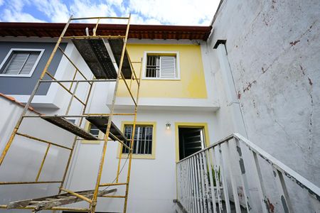 Casa para alugar com 60m², 2 quartos e 1 vagaFachada