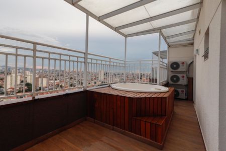 Apartamento à venda com 134m², 3 quartos e 2 vagasJacuzzi