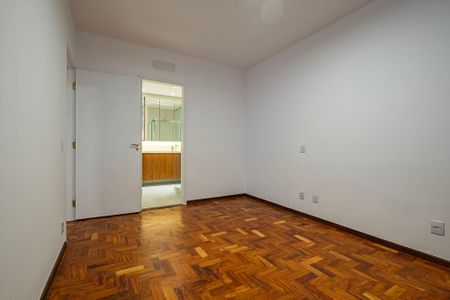 Apartamento à venda com 92m², 2 quartos e 1 vagaSuíte