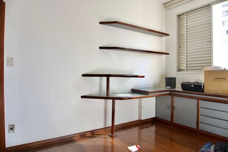 Apartamento para alugar com 370m², 6 quartos e 4 vagasQuarto 2