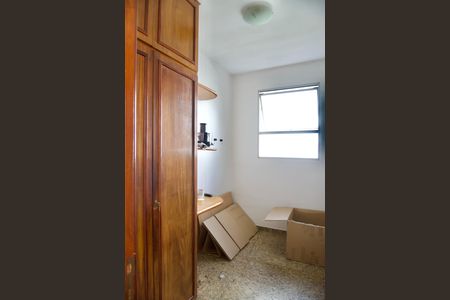 Apartamento para alugar com 370m², 6 quartos e 4 vagasQuarto de Serviço 2