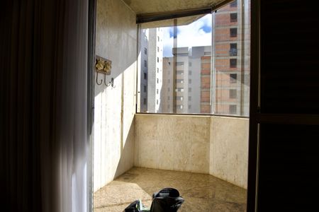 Apartamento para alugar com 370m², 6 quartos e 4 vagasSuíte 2 - Varanda