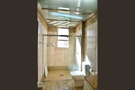 Apartamento para alugar com 370m², 6 quartos e 4 vagasBanheiro Social