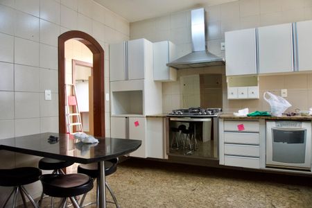 Apartamento para alugar com 370m², 6 quartos e 4 vagasCozinha