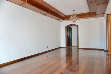 Apartamento para alugar com 370m², 6 quartos e 4 vagasSala 2