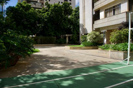 Apartamento para alugar com 370m², 6 quartos e 4 vagasÁrea comum - Quadra