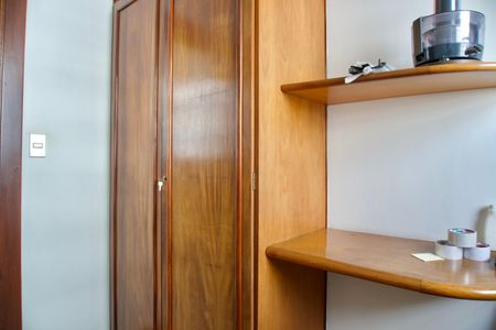 Apartamento para alugar com 370m², 6 quartos e 4 vagasQuarto de Serviço 2