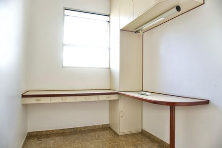 Apartamento para alugar com 370m², 6 quartos e 4 vagasQuarto de Serviço 1 