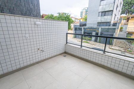 Apartamento à venda com 123m², 3 quartos e 2 vagasvaranda