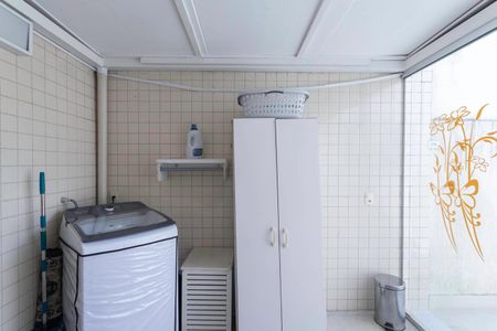 Apartamento à venda com 311m², 4 quartos e 2 vagasÁrea de serviço 