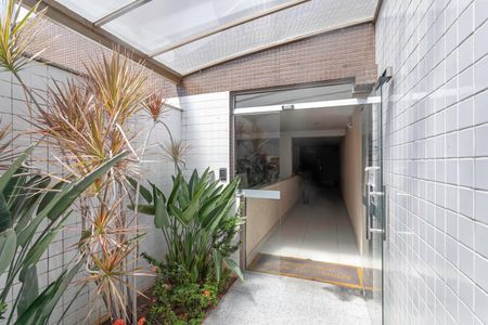 Apartamento à venda com 311m², 4 quartos e 2 vagasEntrada